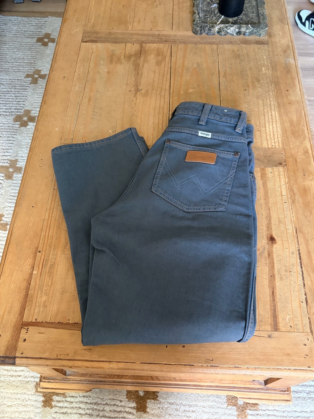 Wrangler wide leg, jean dark gray
